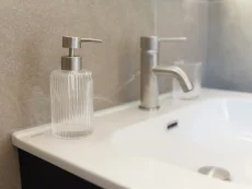 Chambre Frêne salle de bain